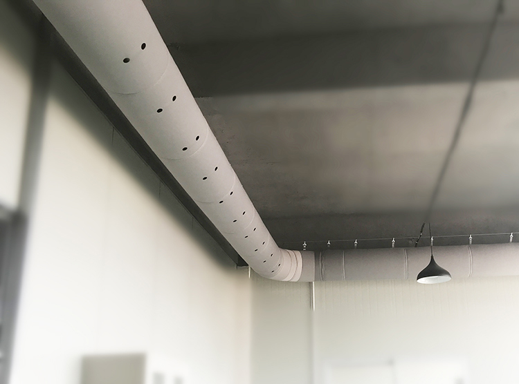 可提供工业级新风循环，内循环，温控，空气净化等各种工况下柔性纤维布风管系统气流组织成套解决方案